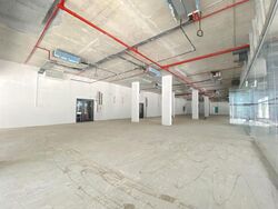 Midland House (D7), Retail #575427031